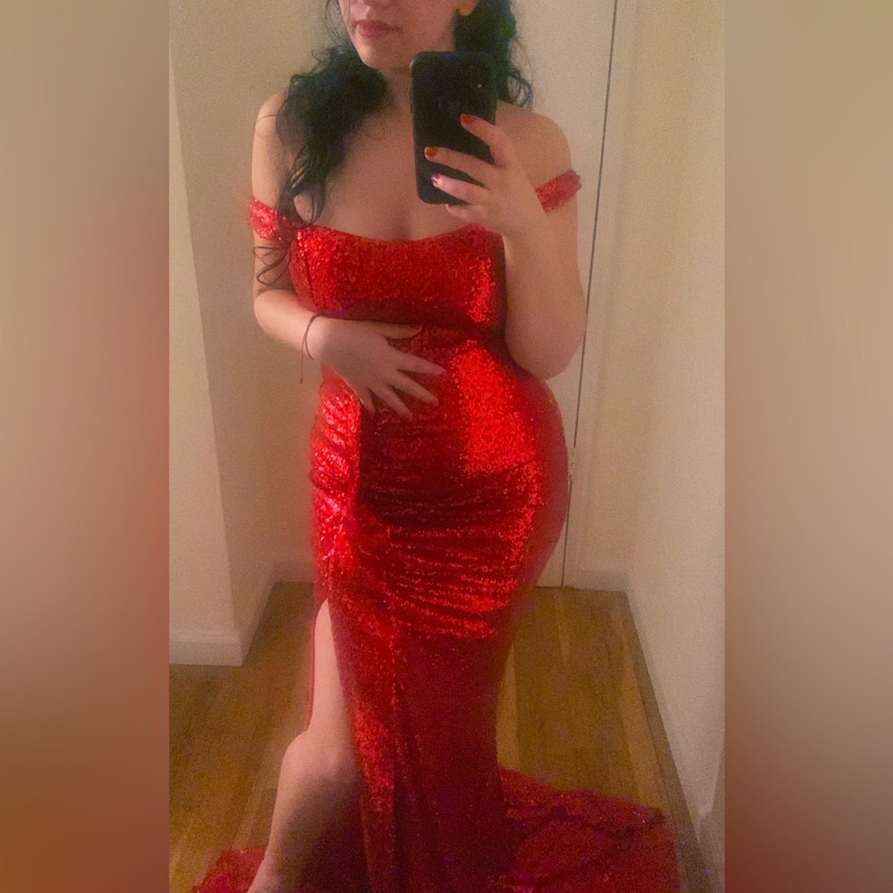 Hot Miami Styles Mermaid Red Sequin Maxi Thigh Slit Dress Size Small